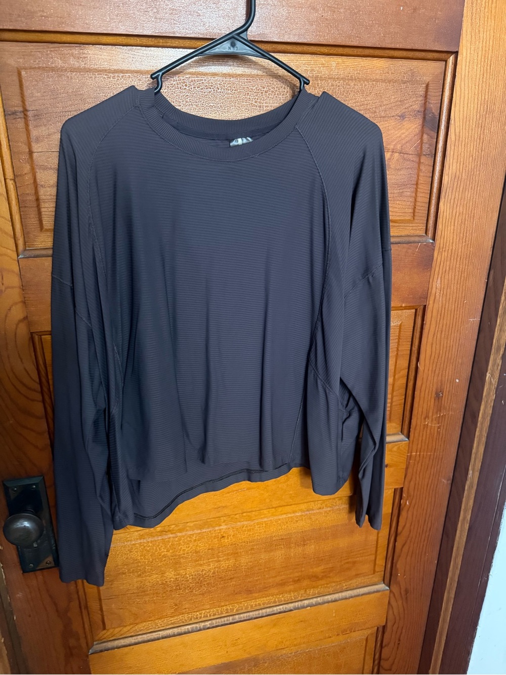 Calia by Carrie Underwood Dark Grey Long-Sleeve Athletic Cropped Crew Top